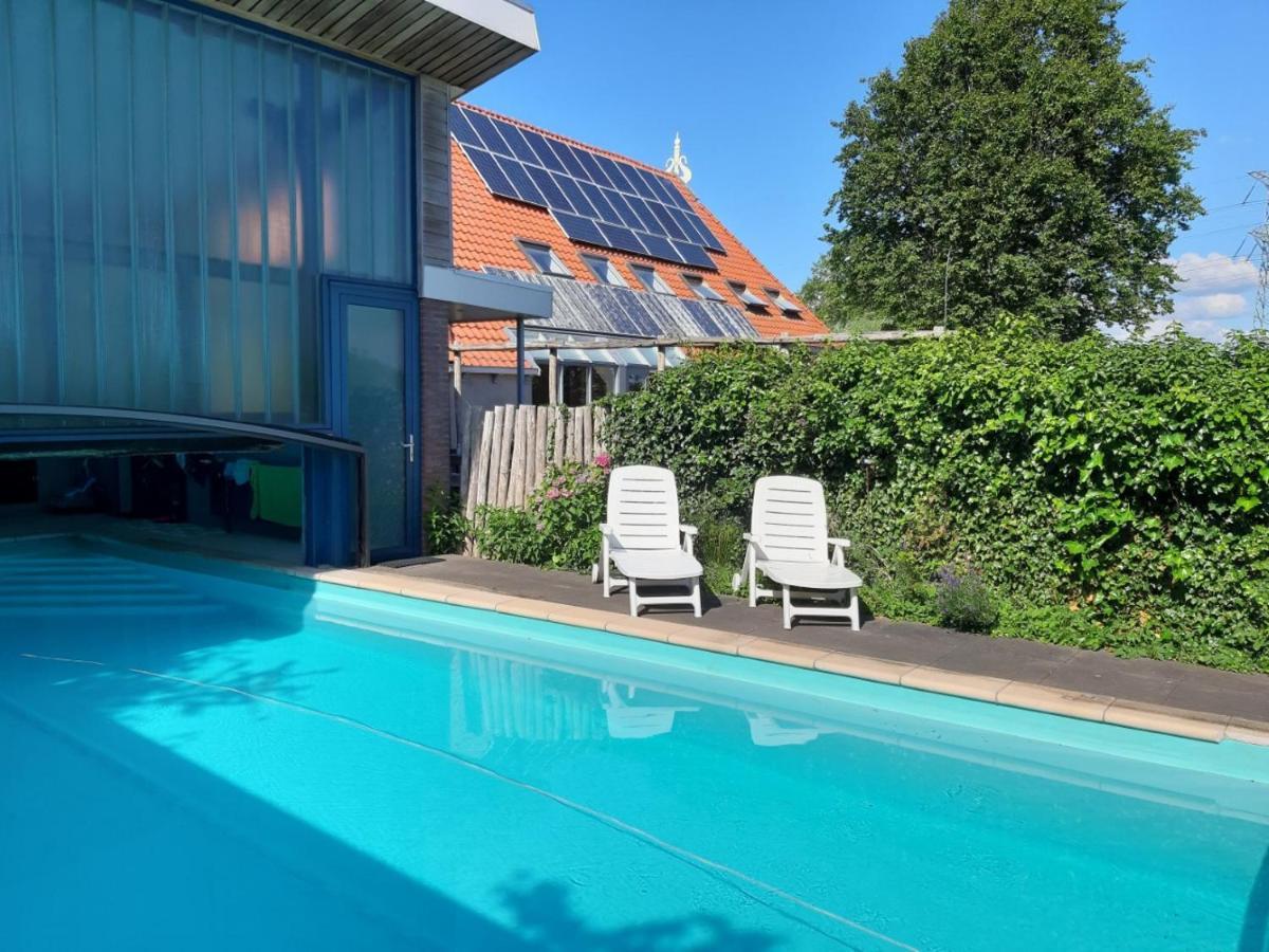 Luxe Gastenverblijf In Het Hart Van Friesland Akkrum Eksteriør billede